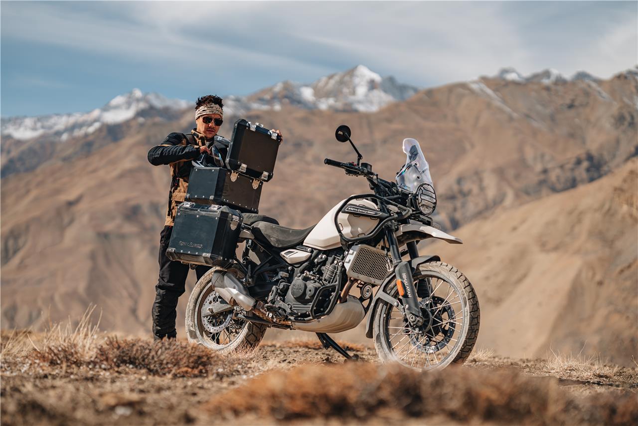 Royal Enfield Adventure Top Box - Black - Image 4