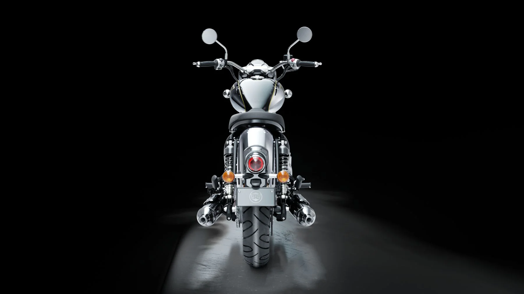 Royal Enfield Classic 650 - Black Chrome - Image 4