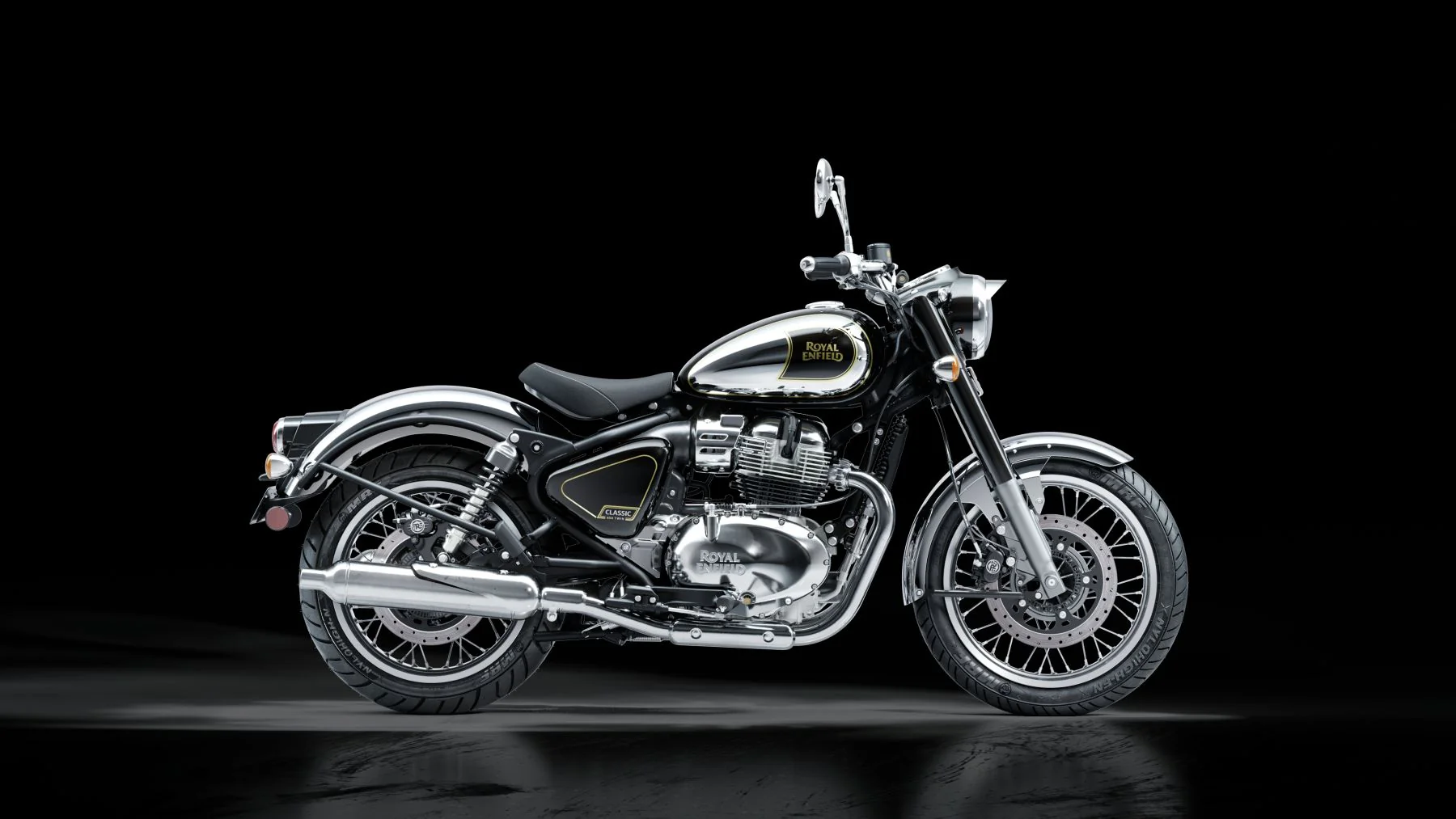 Royal Enfield Classic 650 - Black Chrome - Image 6