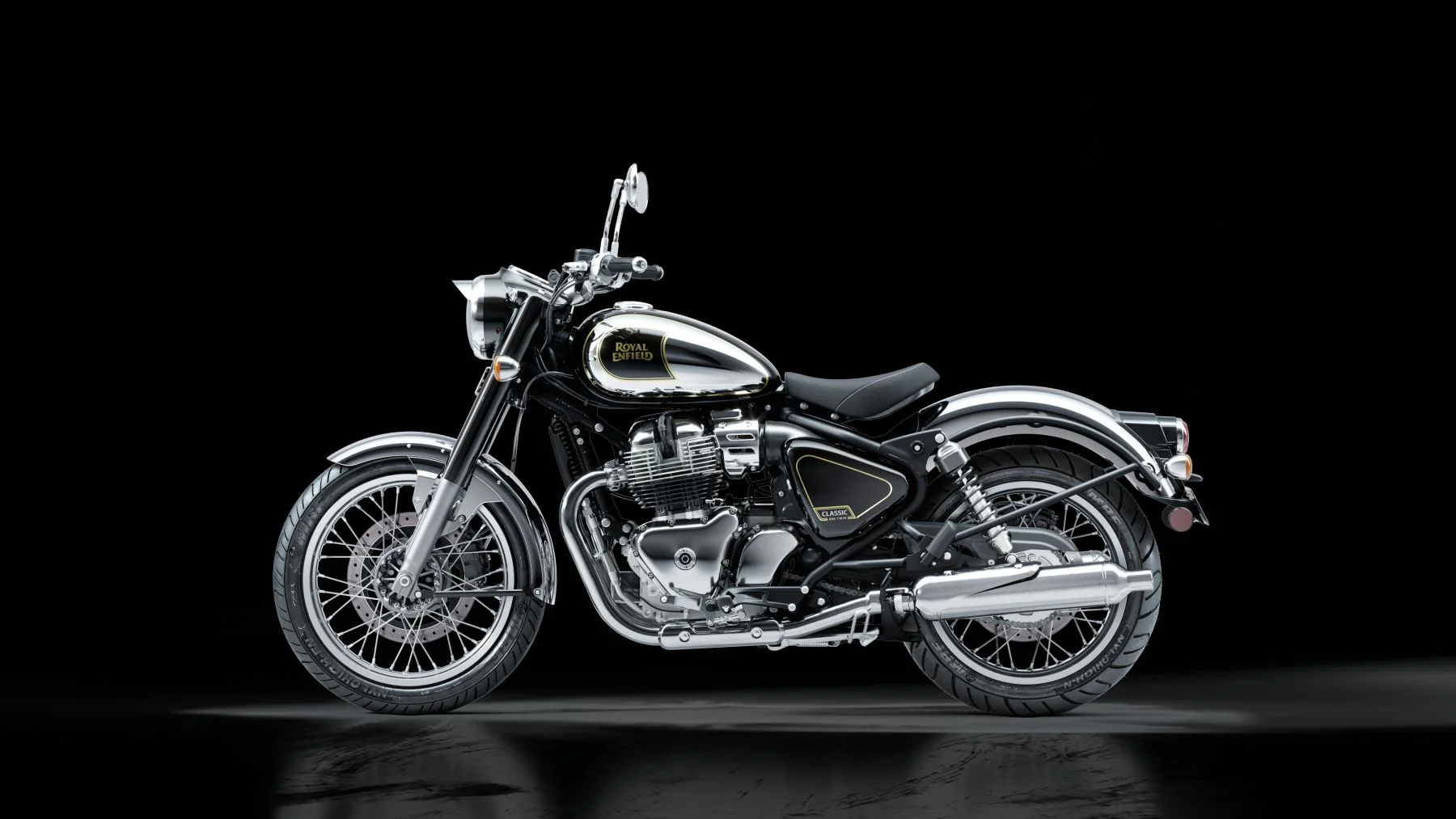 Royal Enfield Classic 650 - Black Chrome - Image 9