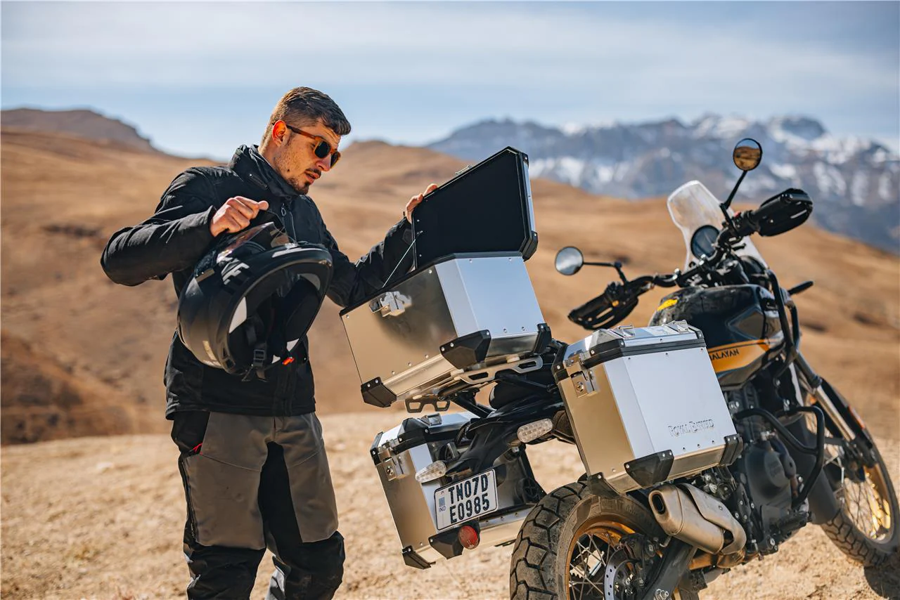 Royal Enfield Adventure Top Box - Silver - Image 5